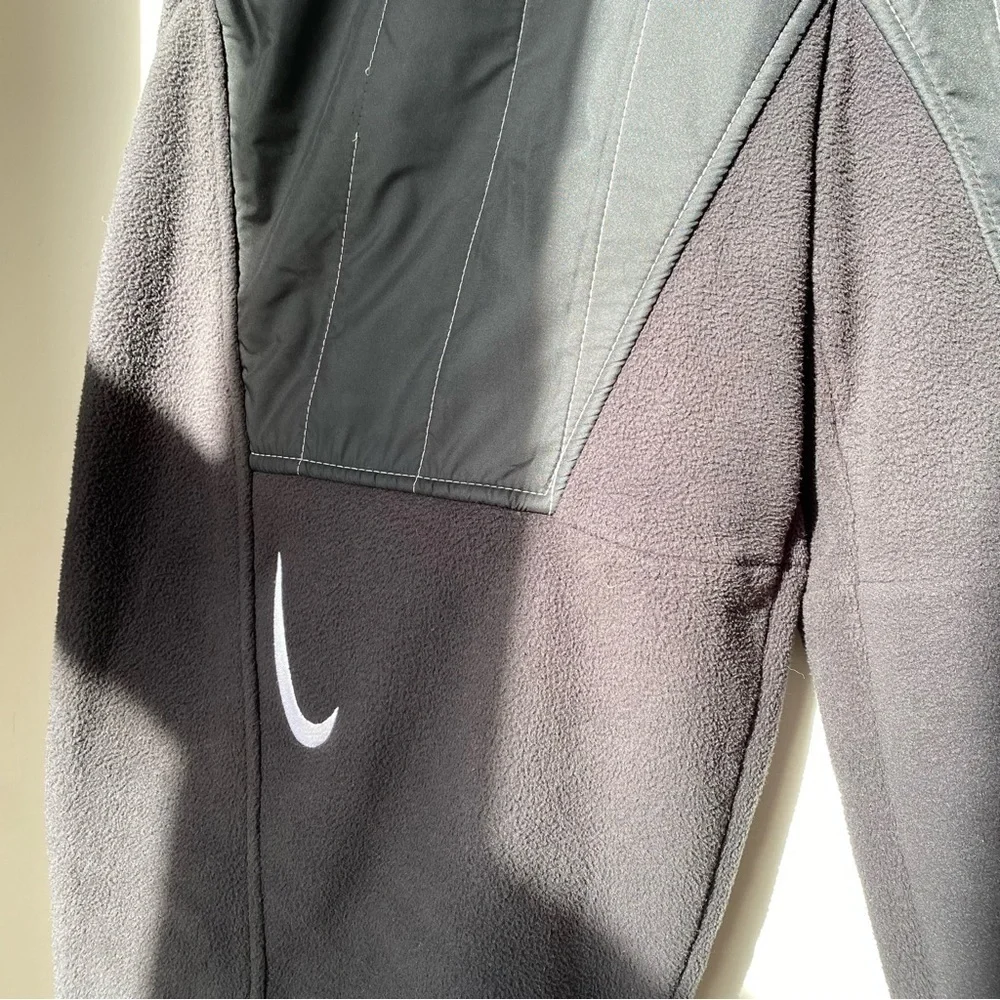 Nike Women’s Pinstripe Black Thermal Joggers – Size Small very warm and soft - Picture 6 of 15